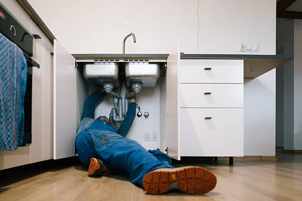 Professional Leak Detection technician working in Seymour, IN